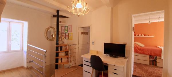 Maison 8 pièces - 145 m² Exclusivité efficity