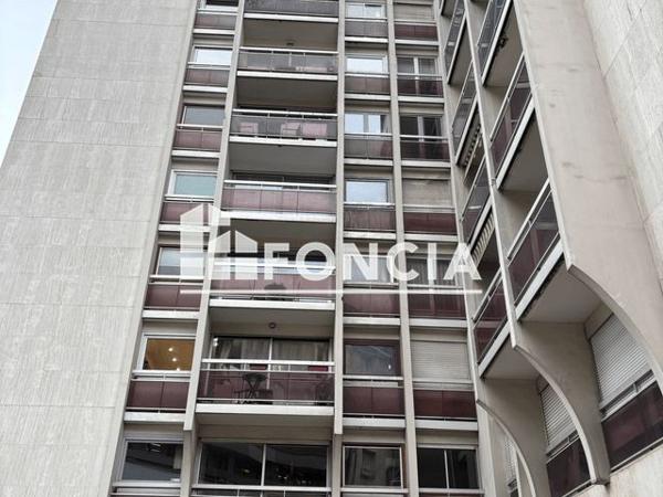 À vendre Studio 36 m² - Paris 75015