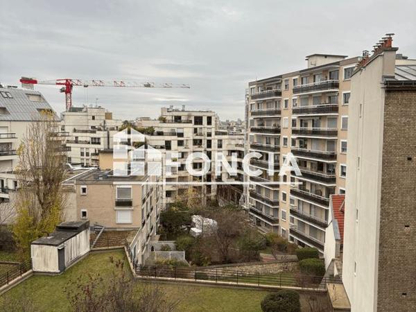 À vendre Studio 36 m² - Paris 75015