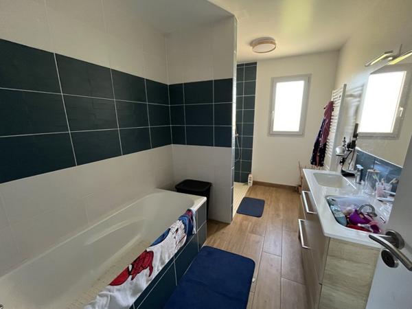 Maison à vendre |  Saint-Junien |  5 pièces | 114 m²