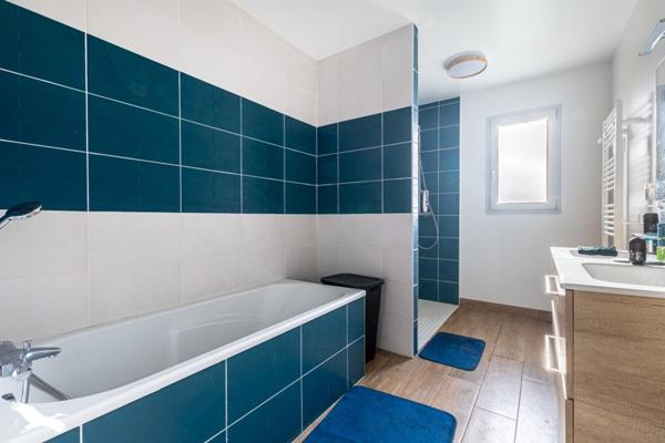 Maison 254 880 € Saint-Junien 5 p 114 m² DPE A
