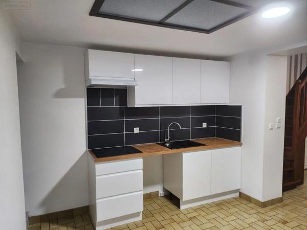 Location - Maison Estaires 59940 4 pièces 79 m 2