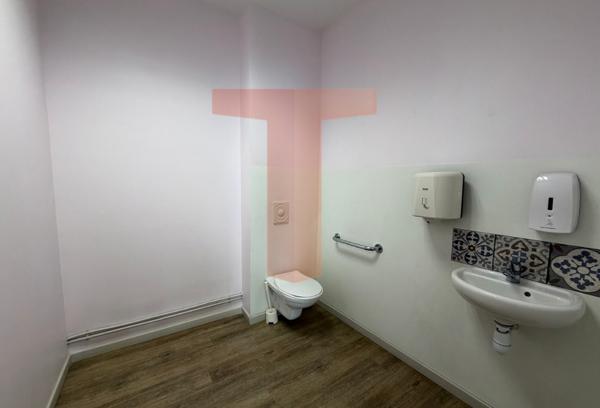 Saint-Étienne (42100) Appartement 67,39 m² dans immeuble ancien. Rendement locatif excellent