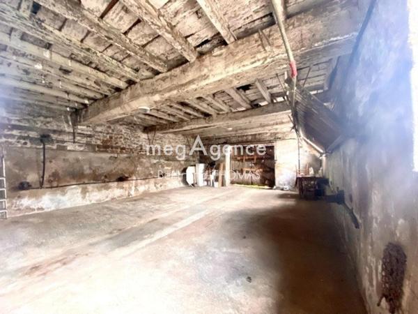 Maison à SAINT-ETIENNE-EN-COGLES, 35460 - 8 pièces 150m²