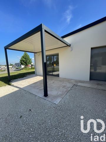 Maison 4 pièces de 56 m² à Salignac-Eyvigues (24590)