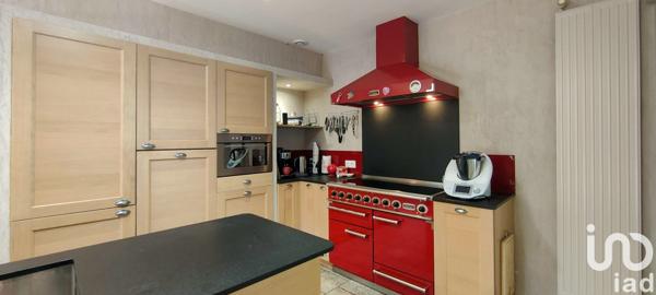 Maison à vendre 6 pièces 182 m² Essarts-en-Bocage