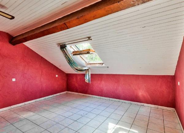 Maison à vendre    7 pièces • 215 m2 Neuville-sur-Saône