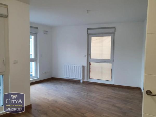 Appartement à louer 1 pièce 29.42m² Valenciennes (59300)