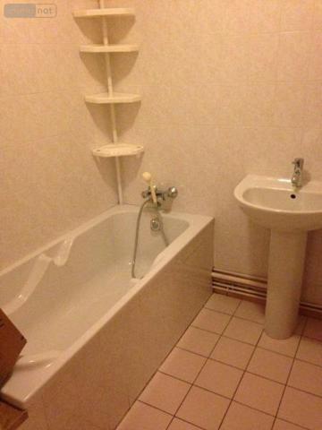 Appartement à louer à Avallon dans l'Yonne (89200), ref : 89099/140618   
Centre ville