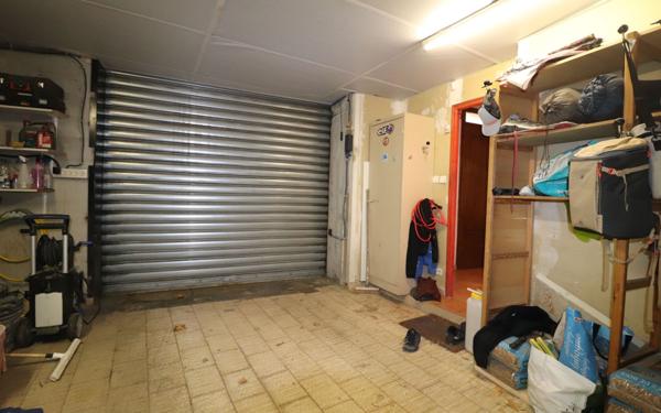 Maison à vendre    3 pièces • 100 m2 Roquevaire