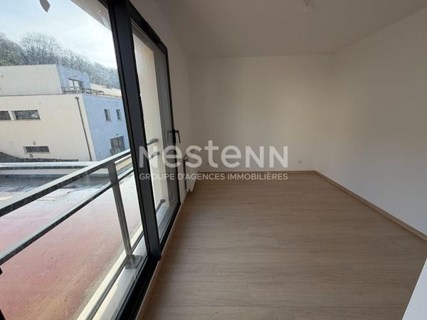 Maison Notre Dame de Bondeville / Le Houlme 5 pièce(s) 170 m2 - idéal famille - proche commerces - calme - proximités transports en commun - maison 4 chambre 170m² - Double garage - sans vis à vis