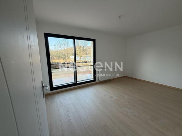 Maison Notre Dame de Bondeville / Le Houlme 5 pièce(s) 170 m2 - idéal famille - proche commerces - calme - proximités transports en commun - maison 4 chambre 170m² - Double garage - sans vis à vis