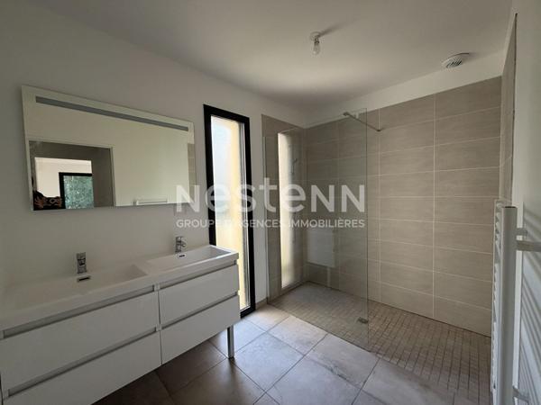 Maison Notre Dame de Bondeville / Le Houlme 5 pièce(s) 170 m2 - idéal famille - proche commerces - calme - proximités transports en commun - maison 4 chambre 170m² - Double garage - sans vis à vis