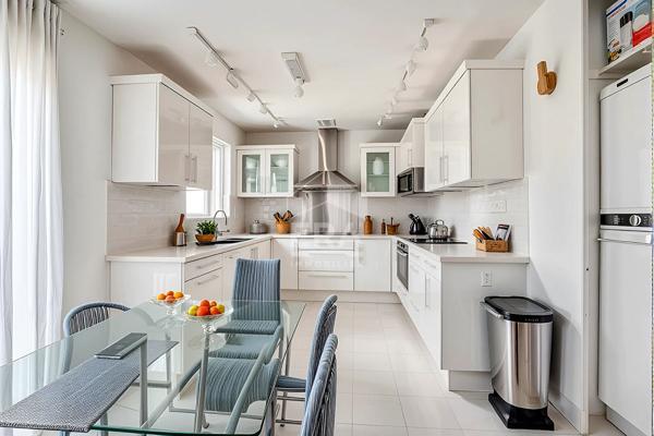 Appartement Saint Denis 4 pièce(s) 96.5 m2