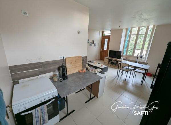 Ensemble immobilier avec un beau potentiel