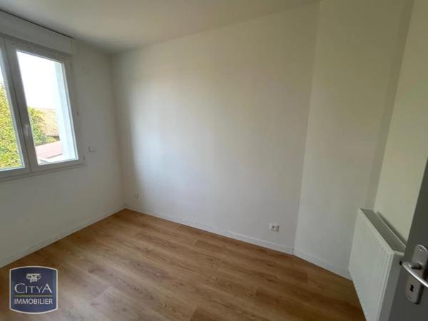 Maison à louer 5 pièces 97.32m² Mérignac (33700)