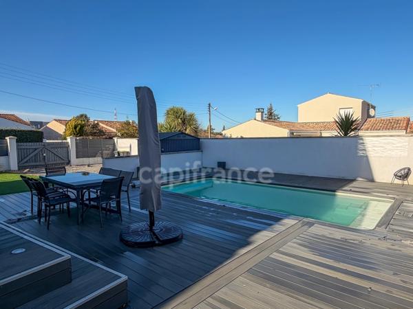 Maison à vendre 4 pièces ROYAN (17) - Piscine chauffée - Terrain de 375m²