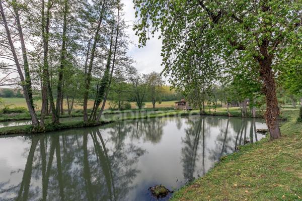 Propriété camping à vendre Laon (02) 1h15 de Paris