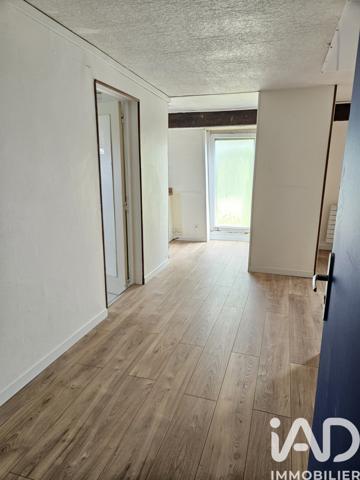 Immeuble à vendre 880 m² Le Perray-en-Yvelines