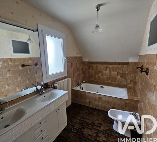 Maison à vendre 4 pièces 115 m² Bruz