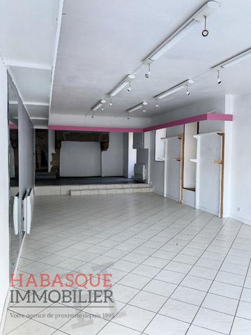 Local commercial Landivisiau 84 m2 , Landivisiau