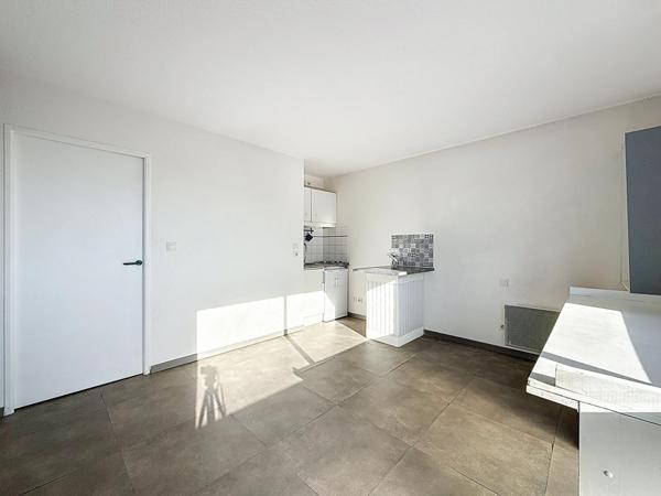 Idéal investissement - Studio 22 m2 avec parking