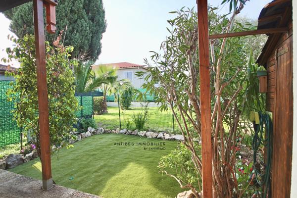 Juan les Pins (06160) JUAN LES PINS 2 PIECES REZ DE JARDIN 2 PARKINGS