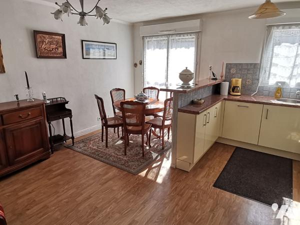 MONTFORT SUR MEU, appartement T2 de 41 m² avec garage privatif
