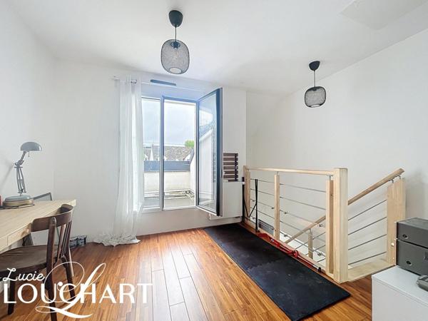 MAGNIFIQUE MAISON FAMILIALE 5 CHAMBRES AVEC GRAND JARDIN