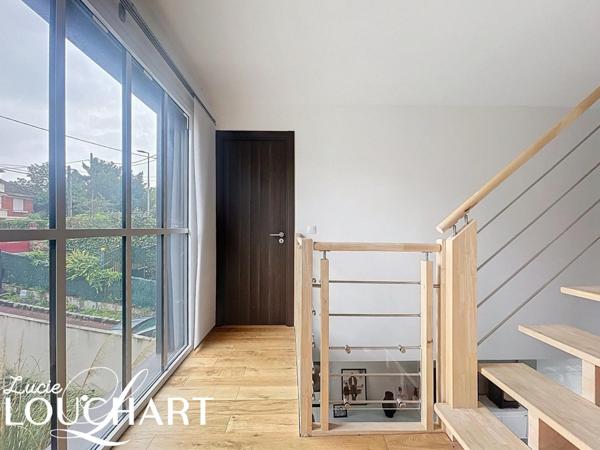 MAGNIFIQUE MAISON FAMILIALE 5 CHAMBRES AVEC GRAND JARDIN