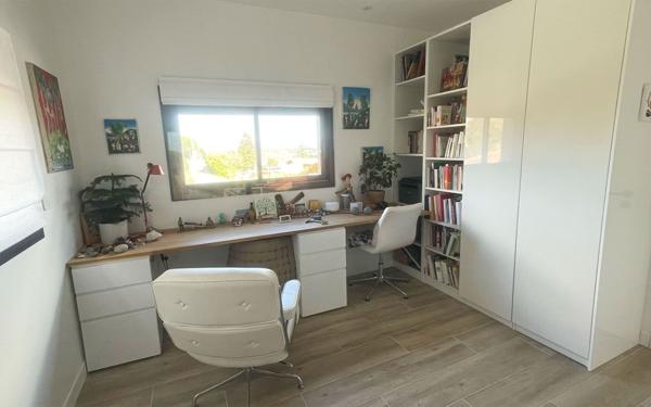 Maison à vendre    5 pièces • 162 m2 Castanet-Tolosan