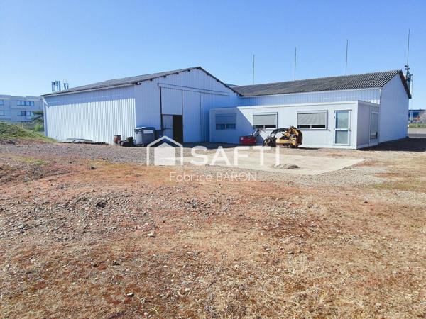 Local commercial dans zone commerciale