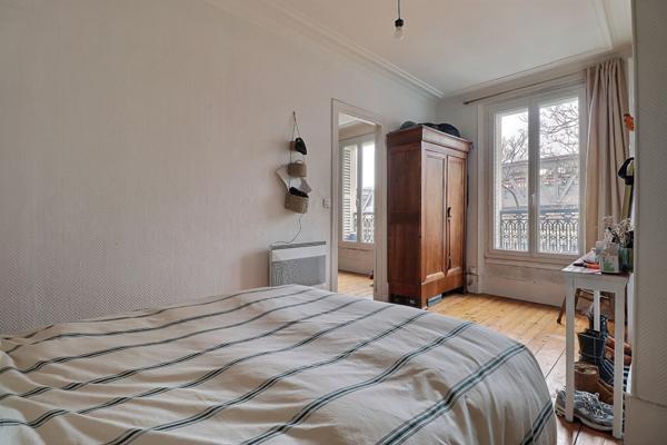 Appartement Paris 3 pièce(s) 45 m2 Barbes