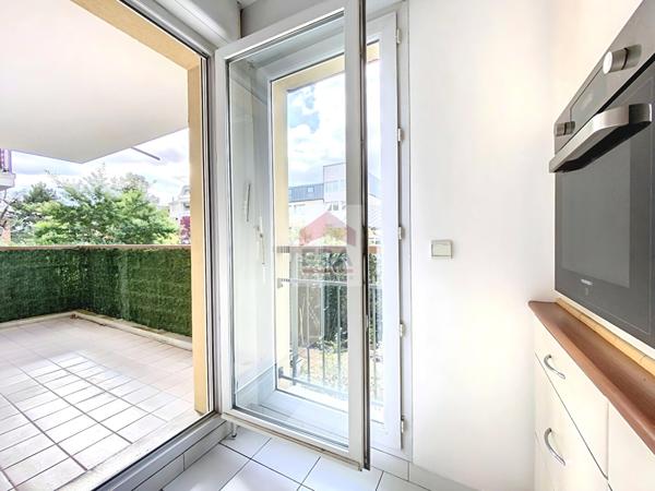 Appartement Suresnes 4 pièce(s) 84 m2
