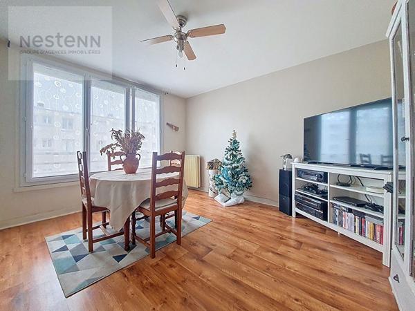 ORLEANS ENTRE 2 GARES - APPARTEMENT T3 - 60M2 - 2 CHAMBRES - LUMINEUX - CAVE