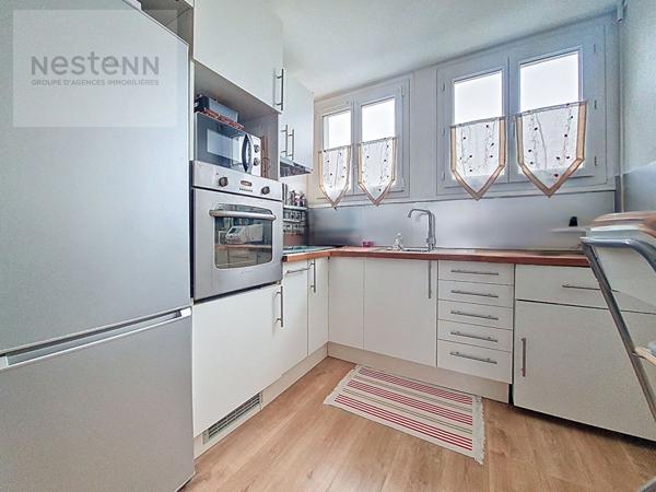 ORLEANS ENTRE 2 GARES - APPARTEMENT T3 - 60M2 - 2 CHAMBRES - LUMINEUX - CAVE