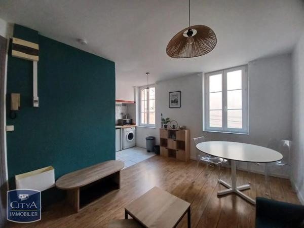 Appartement à louer 2 pièces 28.76m² Agen (47000)