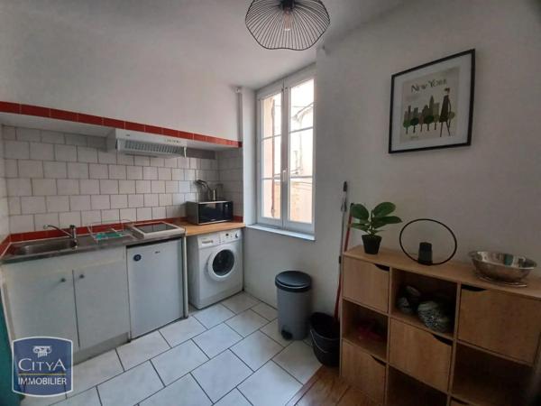 Appartement à louer 2 pièces 28.76m² Agen (47000)