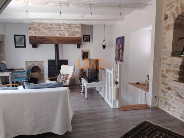Maison en pierres rénovée et sans vis à vis