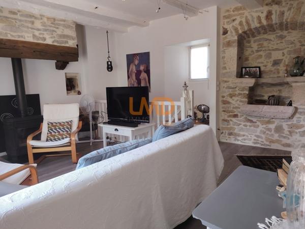Maison en pierres rénovée et sans vis à vis