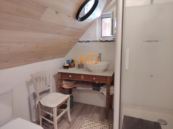 Maison en pierres rénovée et sans vis à vis