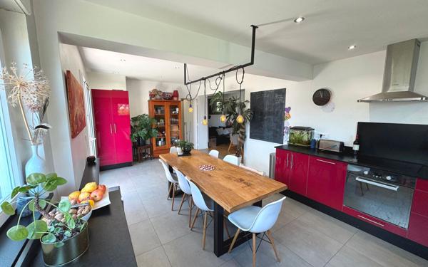 Maison à vendre    5 pièces • 101,36 m2 Saint-Maurice-de-Beynost