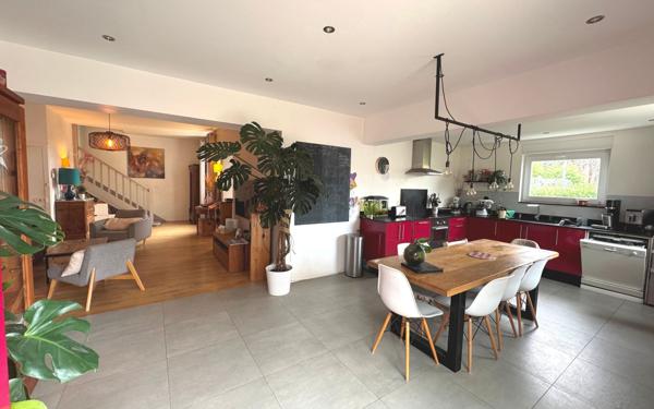 Maison à vendre    5 pièces • 101,36 m2 Saint-Maurice-de-Beynost