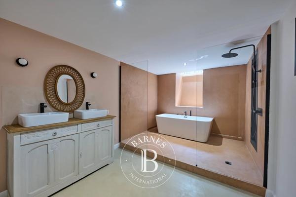 Bordeaux, Maison 5 Chambres -  170 m² à vendre