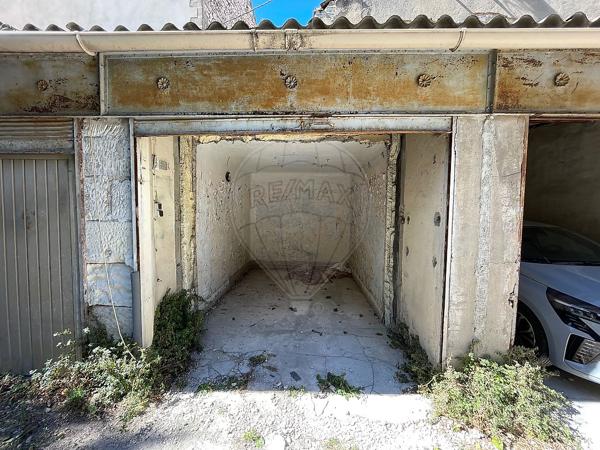 Immeuble 2 chambre(s) à vendre - Nîmes, Gard - 30