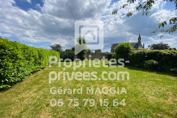 Questembert  Maison de ville  11 pièce(s) 220 m2