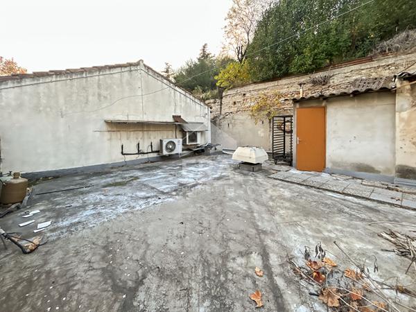 Appartement Type 3 53 m2 + 900m² de terrain croix rouge 13013 Marseille