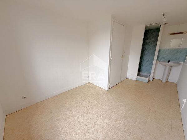 Local commercial de 118 m² avec 2 appartements