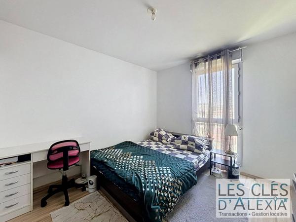 Lyon 7 - T2  de 42 m² avec balcon et garage
