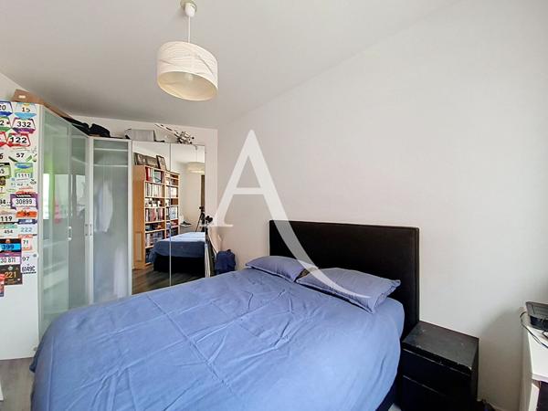 À VENDRE - MASSY OPÉRA - APPARTEMENT 3 PIÈCES AVEC EXTÉRIEUR - DOUBLE STATIONNEMENT DANS UNE RÉSIDENCE DE 2018